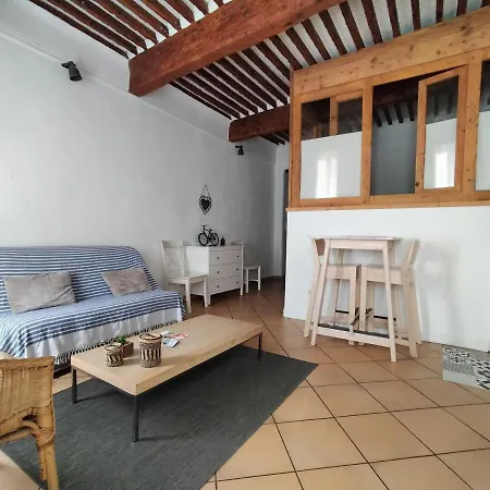 Cordeliers Mairie Apartamento *